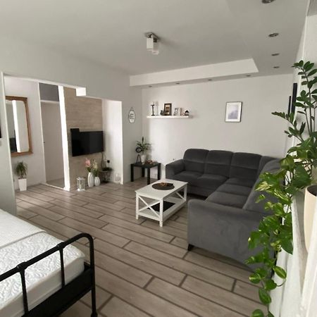 Apartment Tijana バール エクステリア 写真